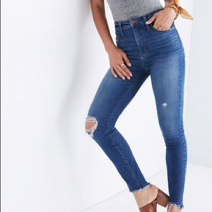 Madewell 9” High Rise Skinny Skinny.